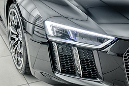 FFXVסAudiܤޤ줿1ΡThe Audi R8 Star of Lucisסȥ2019Ÿء饪