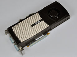 #004Υͥ/GeForce GTX 580SLIƥȥݡȡֻ˾®DX11 GPU2纹θ̤ǧ